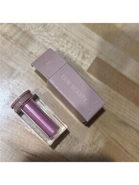 Discontinued KKW Beauty Ultralight Beams Loose Eyeshadow - Pink